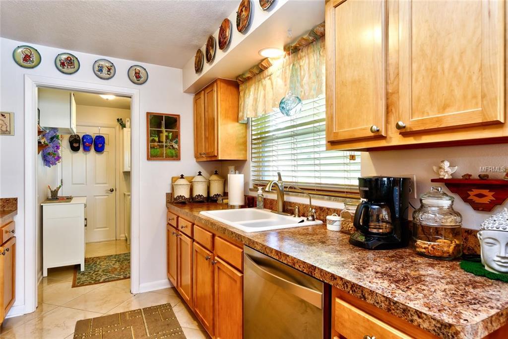 1141 PHYLLIS AVENUE, LARGO, Florida 33771, 2 Bedrooms Bedrooms, 5 Rooms Rooms,2 BathroomsBathrooms,Residential,For sale,PHYLLIS,T2904513