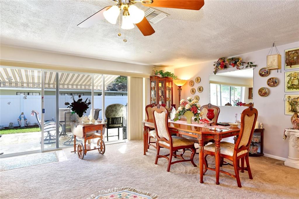 1141 PHYLLIS AVENUE, LARGO, Florida 33771, 2 Bedrooms Bedrooms, 5 Rooms Rooms,2 BathroomsBathrooms,Residential,For sale,PHYLLIS,T2904513