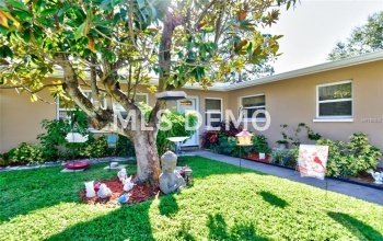 1141 PHYLLIS AVENUE, LARGO, Florida 33771, 2 Bedrooms Bedrooms, 5 Rooms Rooms,2 BathroomsBathrooms,Residential,For sale,PHYLLIS,T2904513