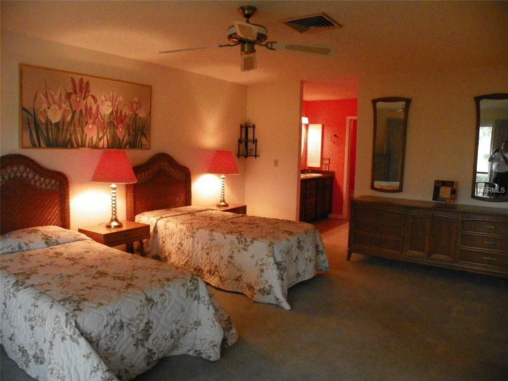 4385 CREEKWOOD LANE, MULBERRY, Florida 33860, 3 Bedrooms Bedrooms, 11 Rooms Rooms,3 BathroomsBathrooms,Residential,For sale,CREEKWOOD,L4723557