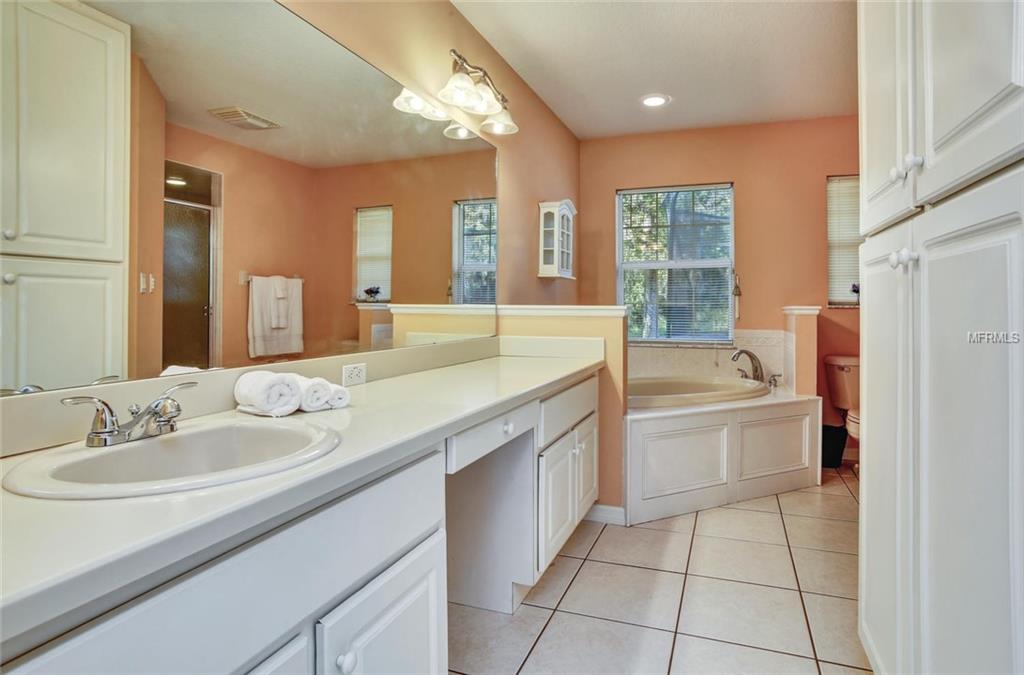 806 DARBY LANE, BROOKSVILLE, Florida 34601, 3 Bedrooms Bedrooms, 6 Rooms Rooms,2 BathroomsBathrooms,Residential,For sale,DARBY,T2916451