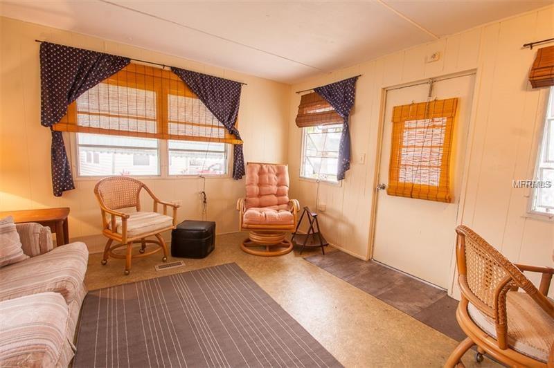 808 8TH STREET, CLEARWATER, Florida 33765, 1 Bedroom Bedrooms, 3 Rooms Rooms,1 BathroomBathrooms,Residential,For sale,8TH,U7841453