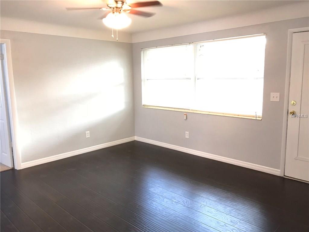 400 37TH STREET N, ST PETERSBURG, Florida 33713, 3 Bedrooms Bedrooms, 3 Rooms Rooms,1 BathroomBathrooms,Residential,For sale,37TH,T2925528