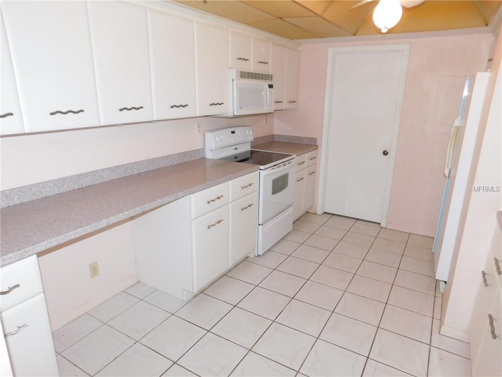 6322 PALMA DEL MAR BOULEVARD S, ST PETERSBURG, Florida 33715, 2 Bedrooms Bedrooms, 4 Rooms Rooms,2 BathroomsBathrooms,Residential,For sale,PALMA DEL MAR,U7846427