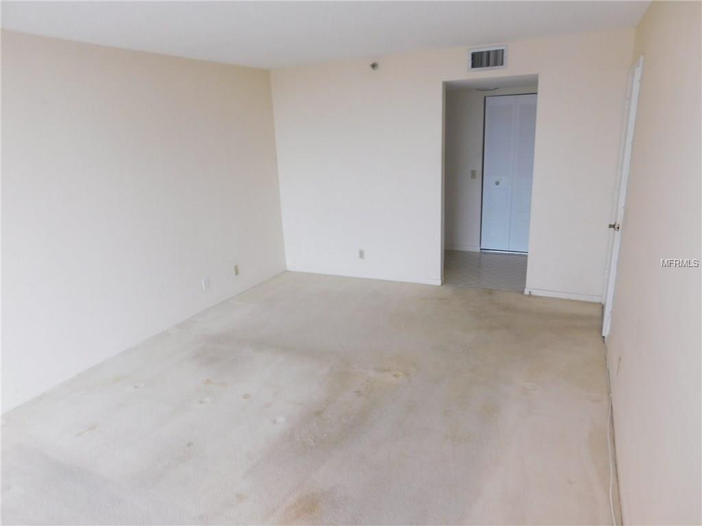 6322 PALMA DEL MAR BOULEVARD S, ST PETERSBURG, Florida 33715, 2 Bedrooms Bedrooms, 4 Rooms Rooms,2 BathroomsBathrooms,Residential,For sale,PALMA DEL MAR,U7846427