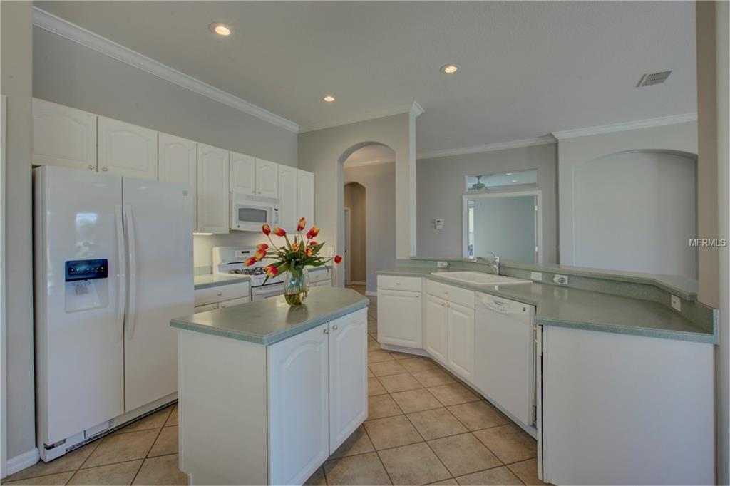 628 MISTY POND COURT, BRADENTON, Florida 34212, 2 Bedrooms Bedrooms, 6 Rooms Rooms,2 BathroomsBathrooms,Residential,For sale,MISTY POND,A4209176