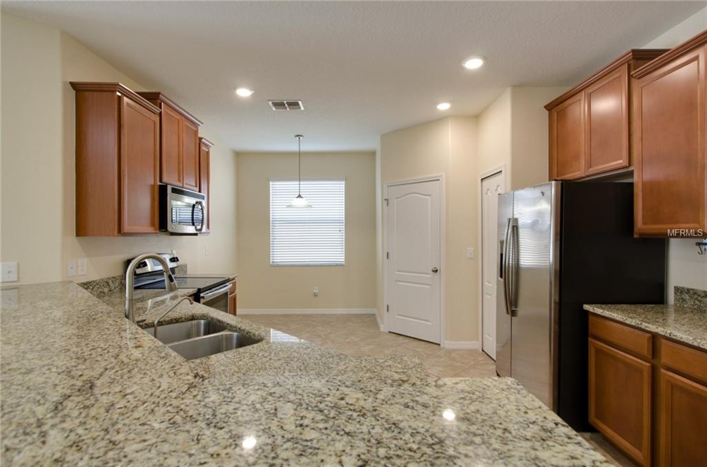 916 MEADOW GLADE DRIVE, RUSKIN, Florida 33570, 3 Bedrooms Bedrooms, 7 Rooms Rooms,3 BathroomsBathrooms,Residential,For sale,MEADOW GLADE,T2927404