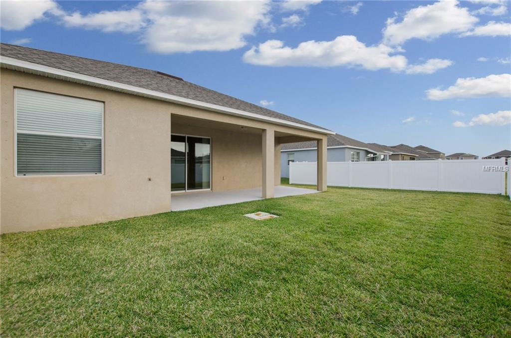 916 MEADOW GLADE DRIVE, RUSKIN, Florida 33570, 3 Bedrooms Bedrooms, 7 Rooms Rooms,3 BathroomsBathrooms,Residential,For sale,MEADOW GLADE,T2927404