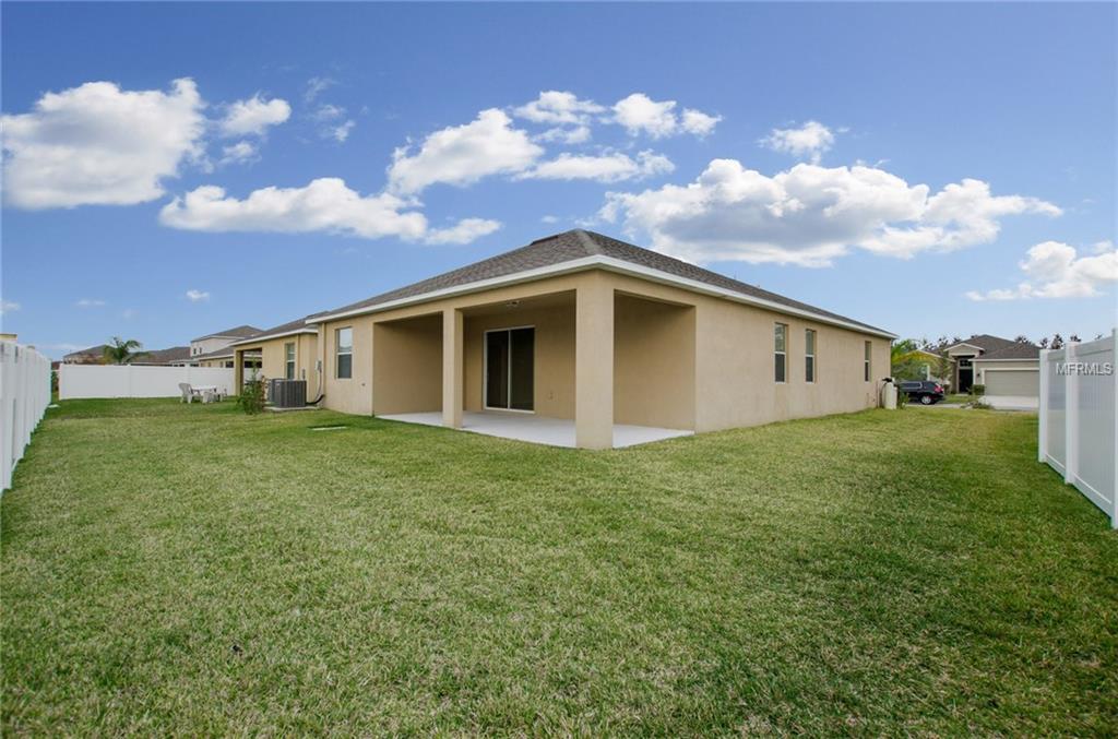 916 MEADOW GLADE DRIVE, RUSKIN, Florida 33570, 3 Bedrooms Bedrooms, 7 Rooms Rooms,3 BathroomsBathrooms,Residential,For sale,MEADOW GLADE,T2927404