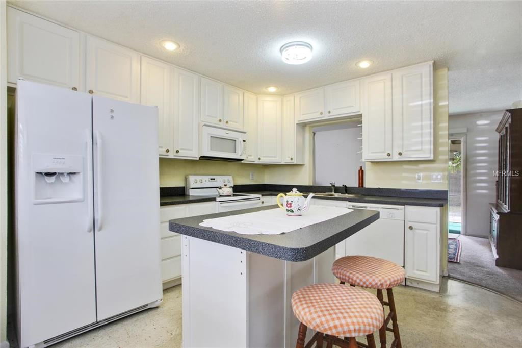 9306 CHASE STREET, SPRING HILL, Florida 34606, 3 Bedrooms Bedrooms, 7 Rooms Rooms,2 BathroomsBathrooms,Residential,For sale,CHASE,T2928565