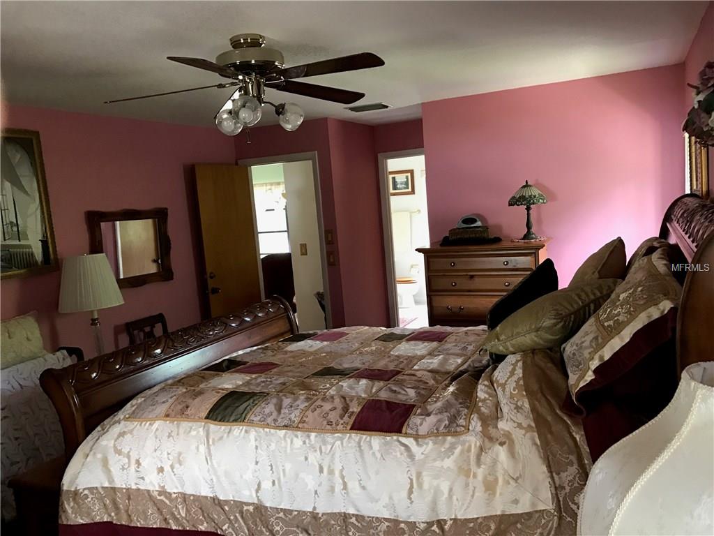 10204 DEERWOOD AVENUE, ENGLEWOOD, Florida 34224, 3 Bedrooms Bedrooms, 8 Rooms Rooms,2 BathroomsBathrooms,Residential,For sale,DEERWOOD,D5920224