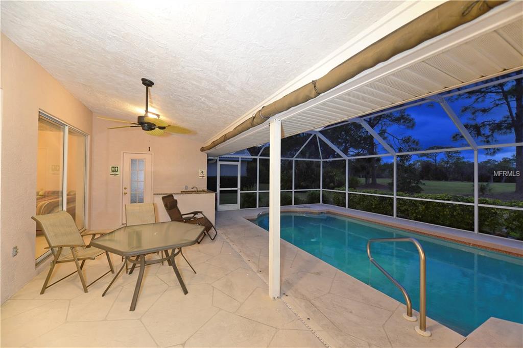 1989 WHITE FEATHER LANE, NOKOMIS, Florida 34275, 3 Bedrooms Bedrooms, 8 Rooms Rooms,2 BathroomsBathrooms,Residential,For sale,WHITE FEATHER,A4198726