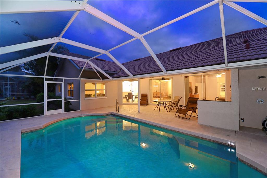 1989 WHITE FEATHER LANE, NOKOMIS, Florida 34275, 3 Bedrooms Bedrooms, 8 Rooms Rooms,2 BathroomsBathrooms,Residential,For sale,WHITE FEATHER,A4198726