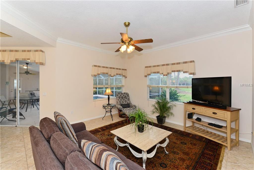 1989 WHITE FEATHER LANE, NOKOMIS, Florida 34275, 3 Bedrooms Bedrooms, 8 Rooms Rooms,2 BathroomsBathrooms,Residential,For sale,WHITE FEATHER,A4198726