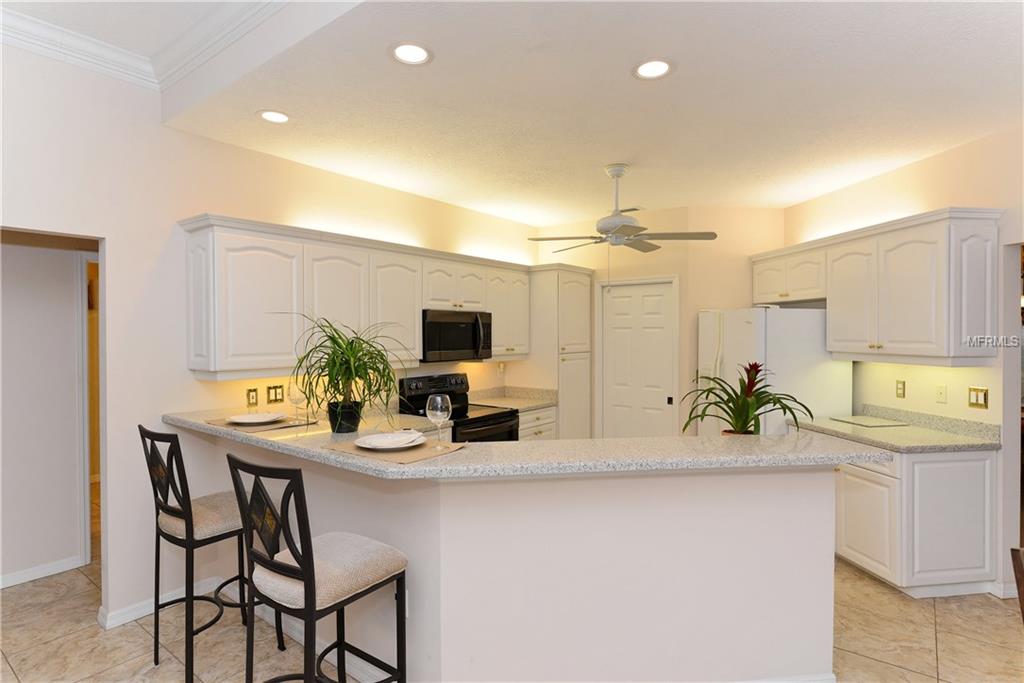 1989 WHITE FEATHER LANE, NOKOMIS, Florida 34275, 3 Bedrooms Bedrooms, 8 Rooms Rooms,2 BathroomsBathrooms,Residential,For sale,WHITE FEATHER,A4198726