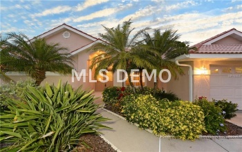 1989 WHITE FEATHER LANE, NOKOMIS, Florida 34275, 3 Bedrooms Bedrooms, 8 Rooms Rooms,2 BathroomsBathrooms,Residential,For sale,WHITE FEATHER,A4198726