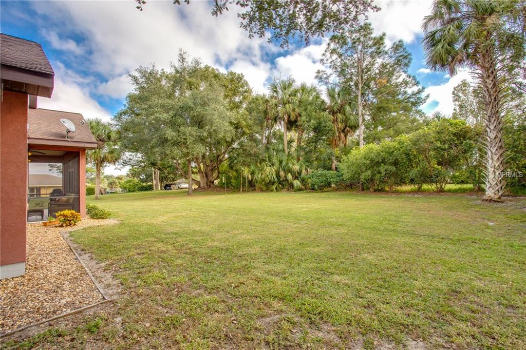 40636 PLYMOUTH CIRCLE, UMATILLA, Florida 32784, 4 Bedrooms Bedrooms, 9 Rooms Rooms,4 BathroomsBathrooms,Residential,For sale,PLYMOUTH,G4849621