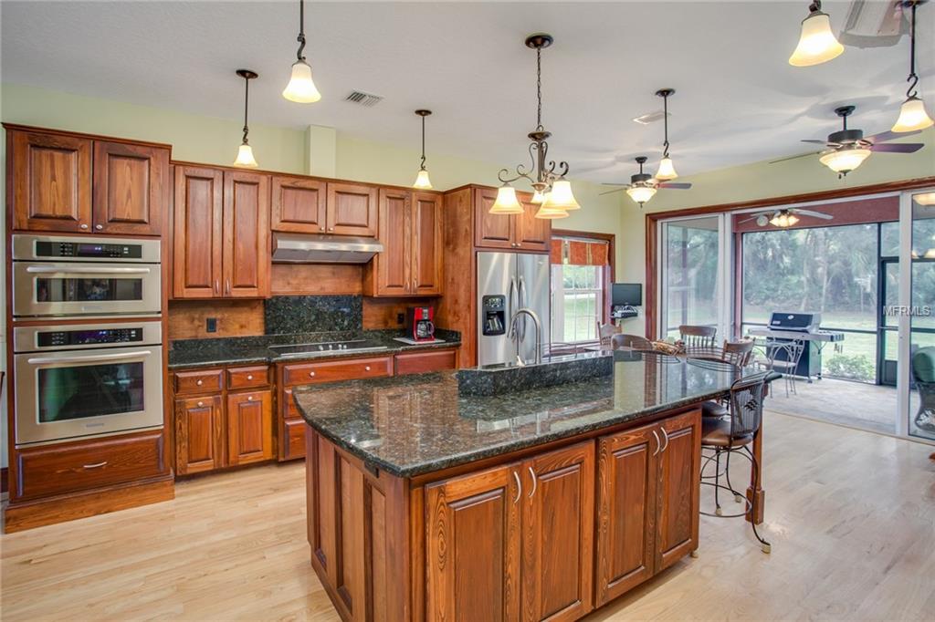 40636 PLYMOUTH CIRCLE, UMATILLA, Florida 32784, 4 Bedrooms Bedrooms, 9 Rooms Rooms,4 BathroomsBathrooms,Residential,For sale,PLYMOUTH,G4849621