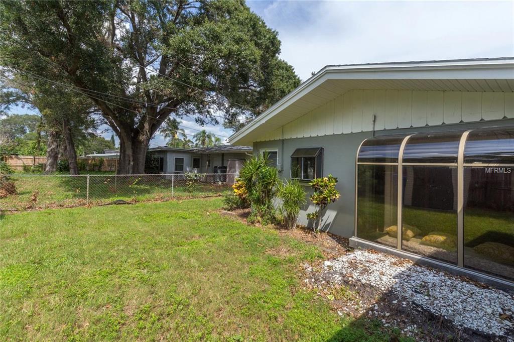 962 VICTOR HERBERT DRIVE, LARGO, Florida 33771, 3 Bedrooms Bedrooms, 7 Rooms Rooms,2 BathroomsBathrooms,Residential,For sale,VICTOR HERBERT,A4205302