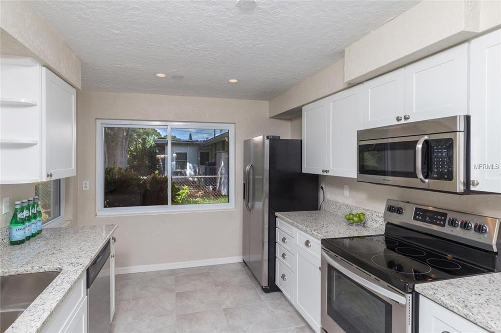 962 VICTOR HERBERT DRIVE, LARGO, Florida 33771, 3 Bedrooms Bedrooms, 7 Rooms Rooms,2 BathroomsBathrooms,Residential,For sale,VICTOR HERBERT,A4205302