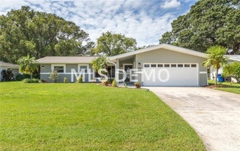 962 VICTOR HERBERT DRIVE, LARGO, Florida 33771, 3 Bedrooms Bedrooms, 7 Rooms Rooms,2 BathroomsBathrooms,Residential,For sale,VICTOR HERBERT,A4205302
