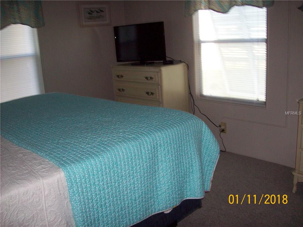 137 SEAWARD WAY, NORTH PORT, Florida 34287, 2 Bedrooms Bedrooms, 6 Rooms Rooms,2 BathroomsBathrooms,Residential,For sale,SEAWARD,C7247767