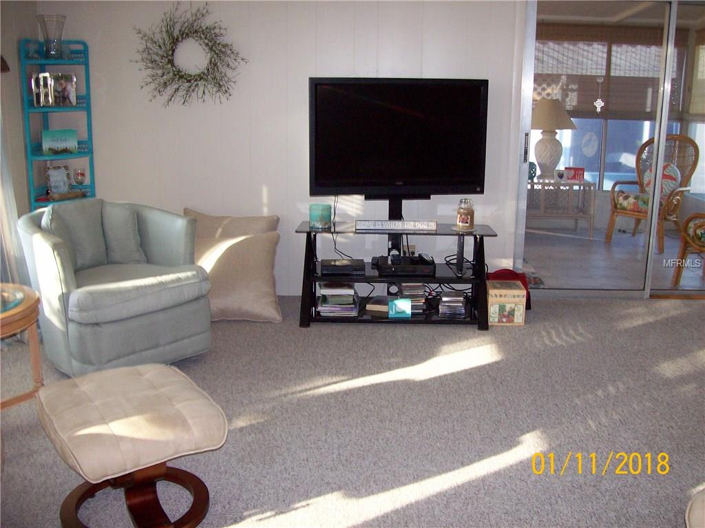 137 SEAWARD WAY, NORTH PORT, Florida 34287, 2 Bedrooms Bedrooms, 6 Rooms Rooms,2 BathroomsBathrooms,Residential,For sale,SEAWARD,C7247767