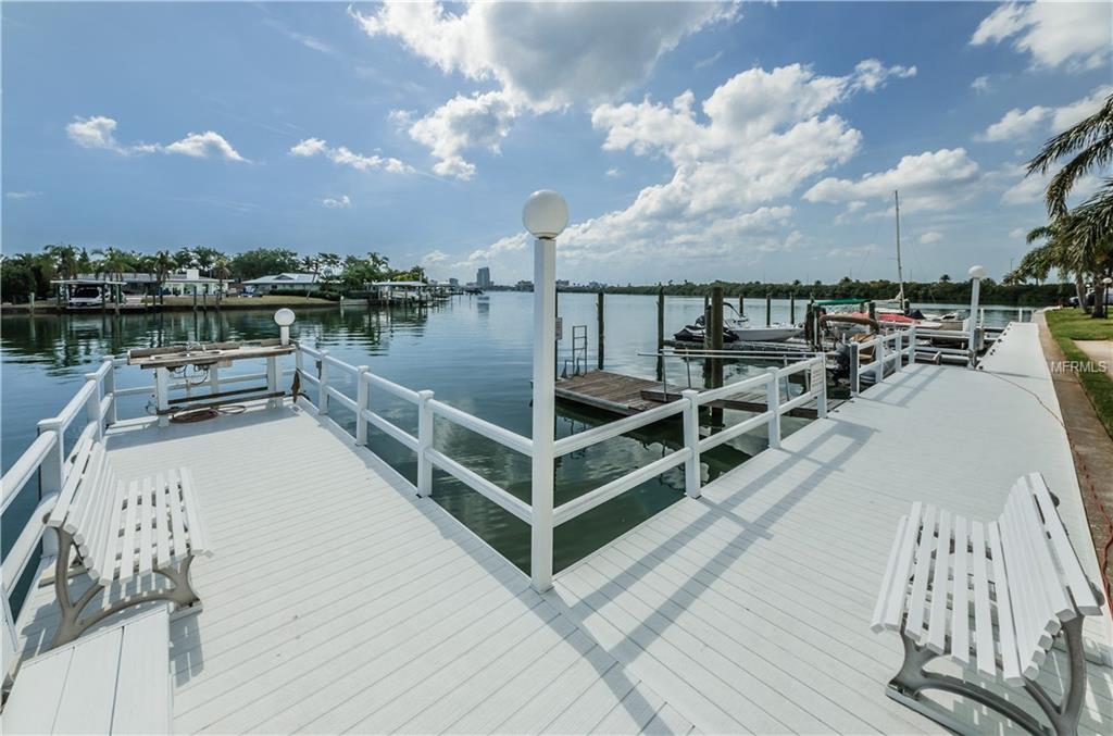 31 ISLAND WAY, CLEARWATER BEACH, Florida 33767, 1 Bedroom Bedrooms, 3 Rooms Rooms,1 BathroomBathrooms,Residential,For sale,ISLAND,U7844630