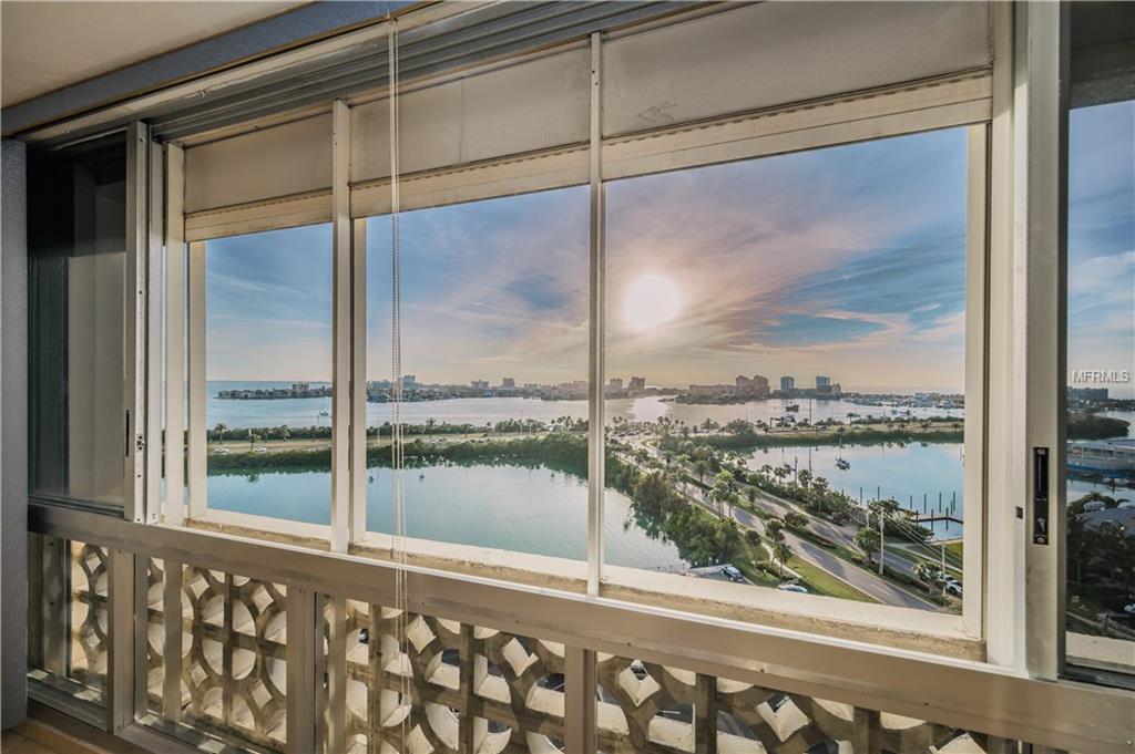 31 ISLAND WAY, CLEARWATER BEACH, Florida 33767, 1 Bedroom Bedrooms, 3 Rooms Rooms,1 BathroomBathrooms,Residential,For sale,ISLAND,U7844630