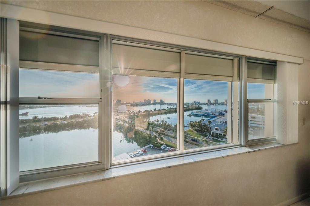 31 ISLAND WAY, CLEARWATER BEACH, Florida 33767, 1 Bedroom Bedrooms, 3 Rooms Rooms,1 BathroomBathrooms,Residential,For sale,ISLAND,U7844630