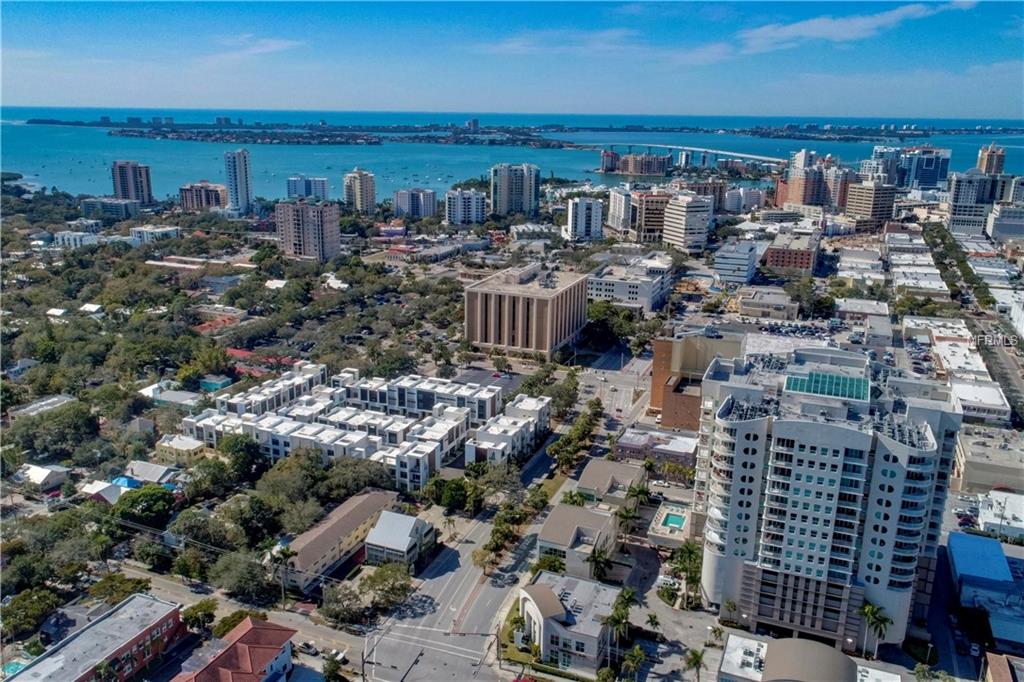 1771 RINGLING BOULEVARD, SARASOTA, Florida 34236, 3 Bedrooms Bedrooms, 6 Rooms Rooms,3 BathroomsBathrooms,Residential,For sale,RINGLING,A4208529