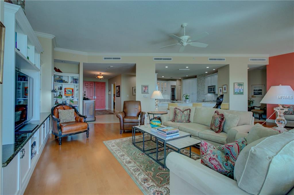 1771 RINGLING BOULEVARD, SARASOTA, Florida 34236, 3 Bedrooms Bedrooms, 6 Rooms Rooms,3 BathroomsBathrooms,Residential,For sale,RINGLING,A4208529