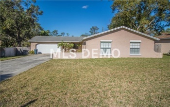 118 LEDBURY DRIVE, LONGWOOD, Florida 32779, 3 Bedrooms Bedrooms, 6 Rooms Rooms,2 BathroomsBathrooms,Residential,For sale,LEDBURY,O5560854