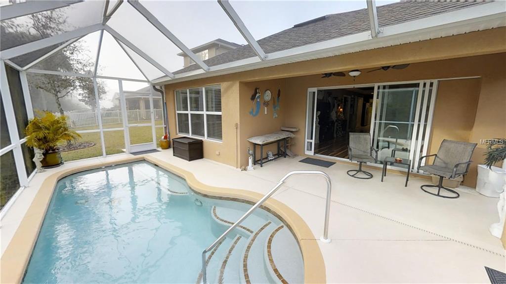 5822 OAK MILL TERRACE, PALMETTO, Florida 34221, 3 Bedrooms Bedrooms, 3 Rooms Rooms,2 BathroomsBathrooms,Residential,For sale,OAK MILL,A4209617