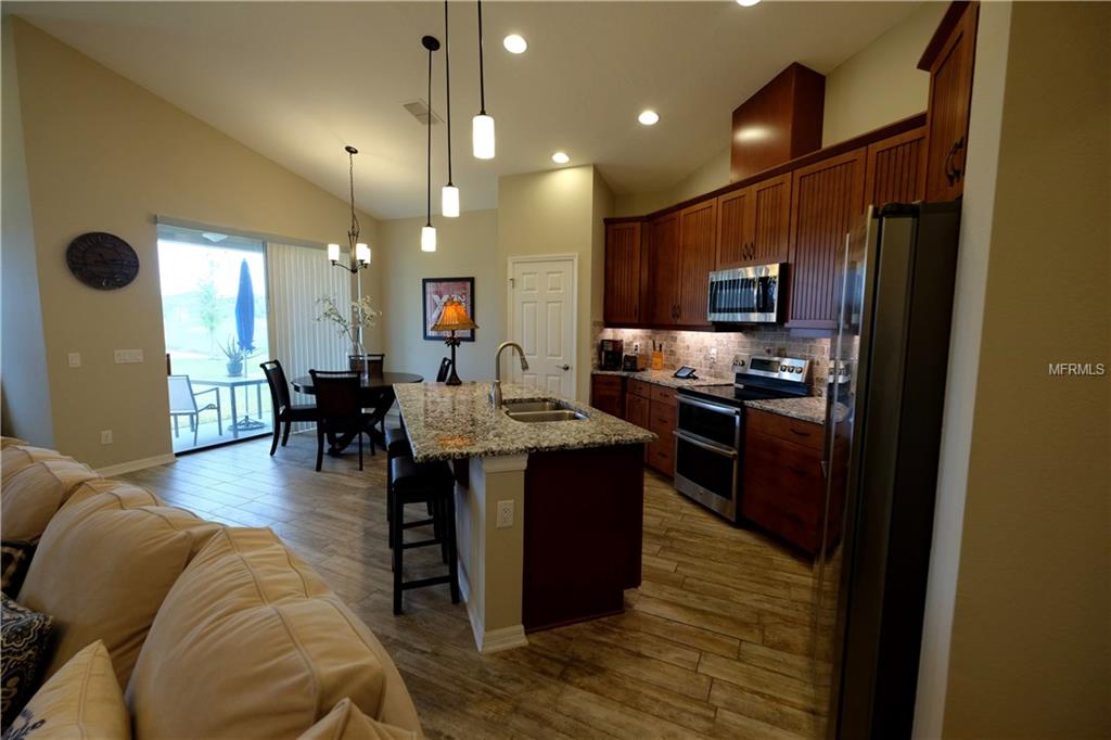 19503 SEA MYRTLE WAY, TAMPA, Florida 33647, 3 Bedrooms Bedrooms, 8 Rooms Rooms,2 BathroomsBathrooms,Residential,For sale,SEA MYRTLE,T2928437