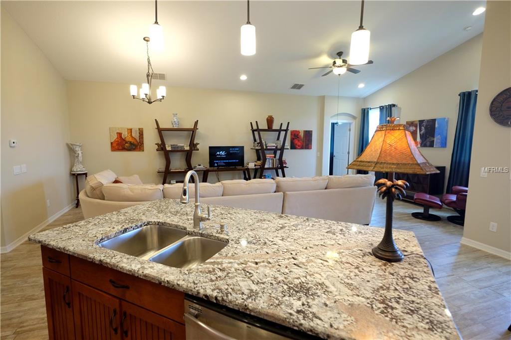 19503 SEA MYRTLE WAY, TAMPA, Florida 33647, 3 Bedrooms Bedrooms, 8 Rooms Rooms,2 BathroomsBathrooms,Residential,For sale,SEA MYRTLE,T2928437