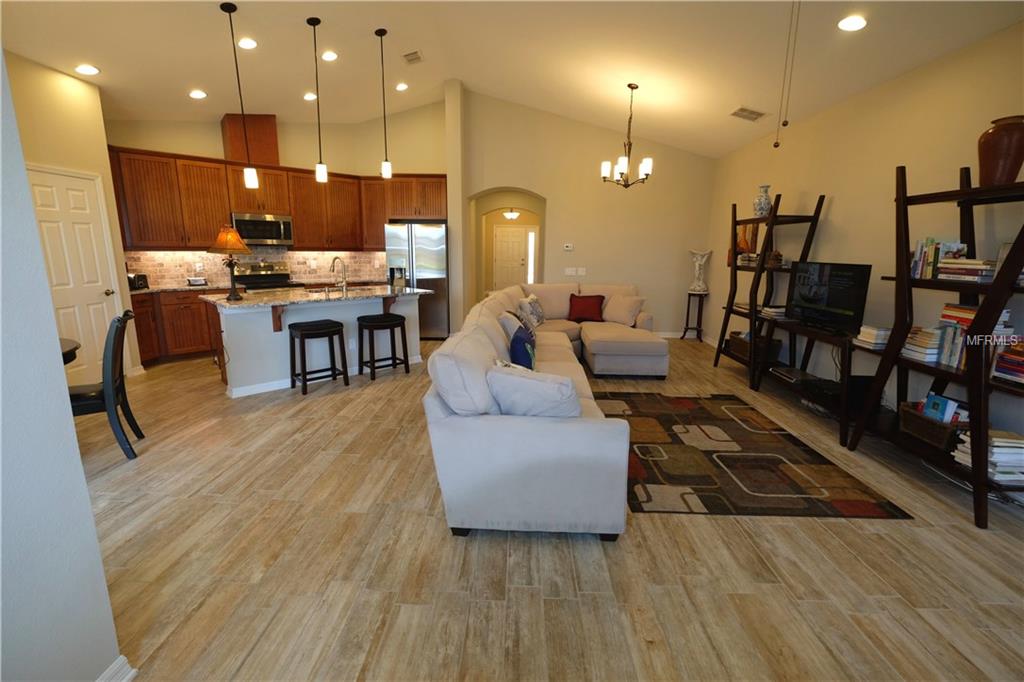 19503 SEA MYRTLE WAY, TAMPA, Florida 33647, 3 Bedrooms Bedrooms, 8 Rooms Rooms,2 BathroomsBathrooms,Residential,For sale,SEA MYRTLE,T2928437