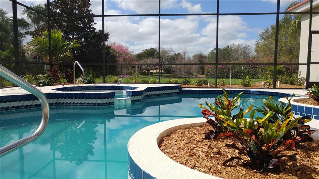 8122 LONE TREE GLEN LAKEWOOD RANCH, Florida 34202, 4 Bedrooms Bedrooms, 8 Rooms Rooms,3 BathroomsBathrooms,Residential,For sale,LONE TREE,A4210098