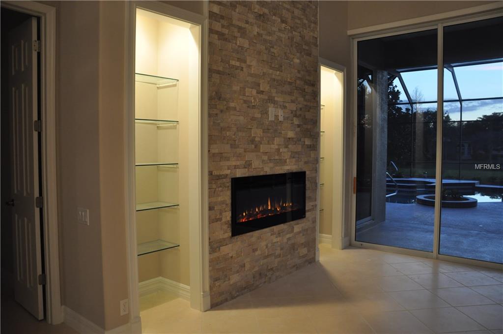 8122 LONE TREE GLEN LAKEWOOD RANCH, Florida 34202, 4 Bedrooms Bedrooms, 8 Rooms Rooms,3 BathroomsBathrooms,Residential,For sale,LONE TREE,A4210098