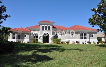 8122 LONE TREE GLEN LAKEWOOD RANCH, Florida 34202, 4 Bedrooms Bedrooms, 8 Rooms Rooms,3 BathroomsBathrooms,Residential,For sale,LONE TREE,A4210098