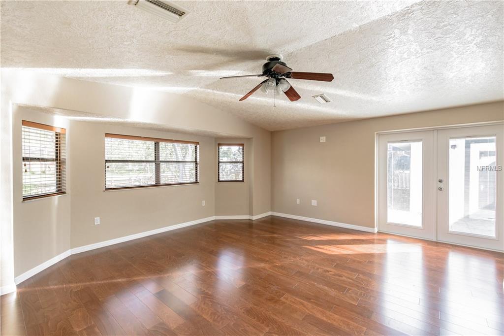 5512 TROPIC DRIVE, NEW PORT RICHEY, Florida 34653, 3 Bedrooms Bedrooms, 3 Rooms Rooms,2 BathroomsBathrooms,Residential,For sale,TROPIC,T2904531