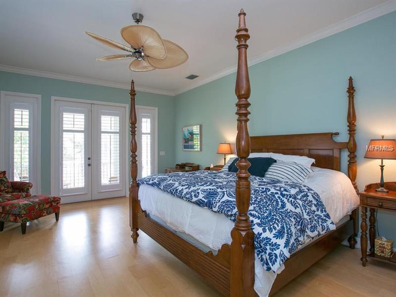 1221 OYSTER COVE DRIVE, SARASOTA, Florida 34242, 3 Bedrooms Bedrooms, 7 Rooms Rooms,2 BathroomsBathrooms,Residential,For sale,OYSTER COVE,A4202030