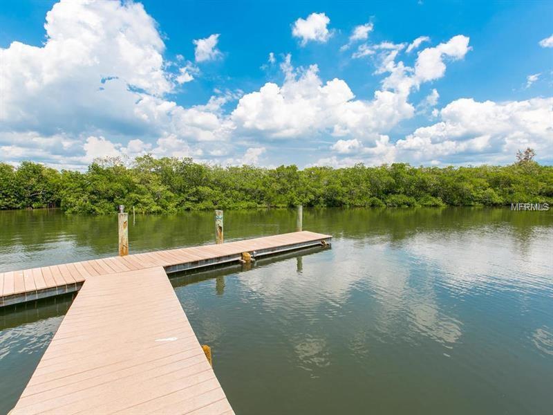 1221 OYSTER COVE DRIVE, SARASOTA, Florida 34242, 3 Bedrooms Bedrooms, 7 Rooms Rooms,2 BathroomsBathrooms,Residential,For sale,OYSTER COVE,A4202030