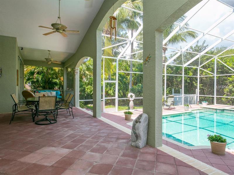 1221 OYSTER COVE DRIVE, SARASOTA, Florida 34242, 3 Bedrooms Bedrooms, 7 Rooms Rooms,2 BathroomsBathrooms,Residential,For sale,OYSTER COVE,A4202030