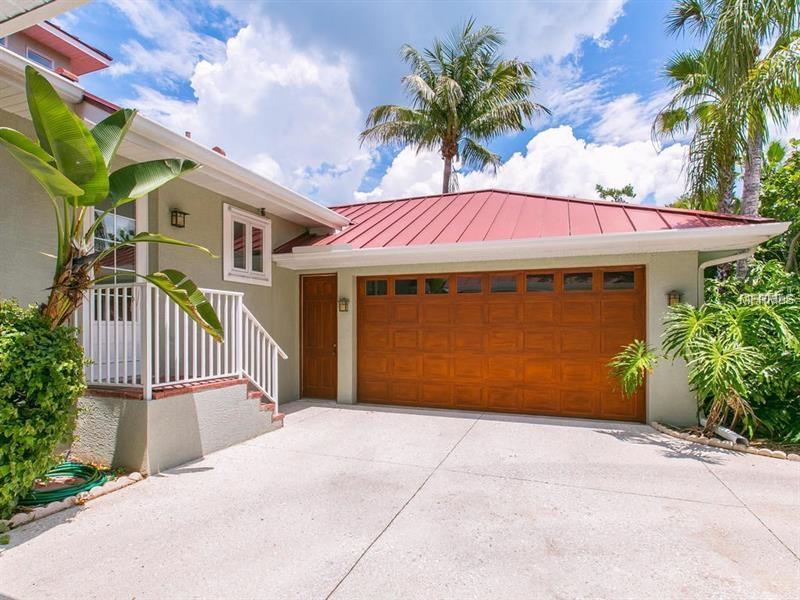 1221 OYSTER COVE DRIVE, SARASOTA, Florida 34242, 3 Bedrooms Bedrooms, 7 Rooms Rooms,2 BathroomsBathrooms,Residential,For sale,OYSTER COVE,A4202030