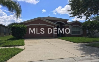 5644 GRINDSTONE LOOP, WESLEY CHAPEL, Florida 33544, 3 Bedrooms Bedrooms, 3 Rooms Rooms,2 BathroomsBathrooms,Residential,For sale,GRINDSTONE,T2920393