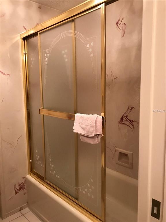 225 COUNTRY CLUB DRIVE, LARGO, Florida 33771, 2 Bedrooms Bedrooms, 4 Rooms Rooms,2 BathroomsBathrooms,Residential,For sale,COUNTRY CLUB,U7843242