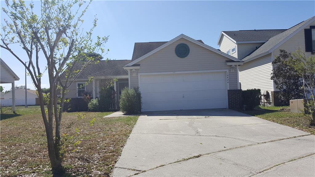 10424 GLASSBOROUGH DRIVE, ORLANDO, Florida 32825, 3 Bedrooms Bedrooms, 7 Rooms Rooms,2 BathroomsBathrooms,Residential,For sale,GLASSBOROUGH,O5555984