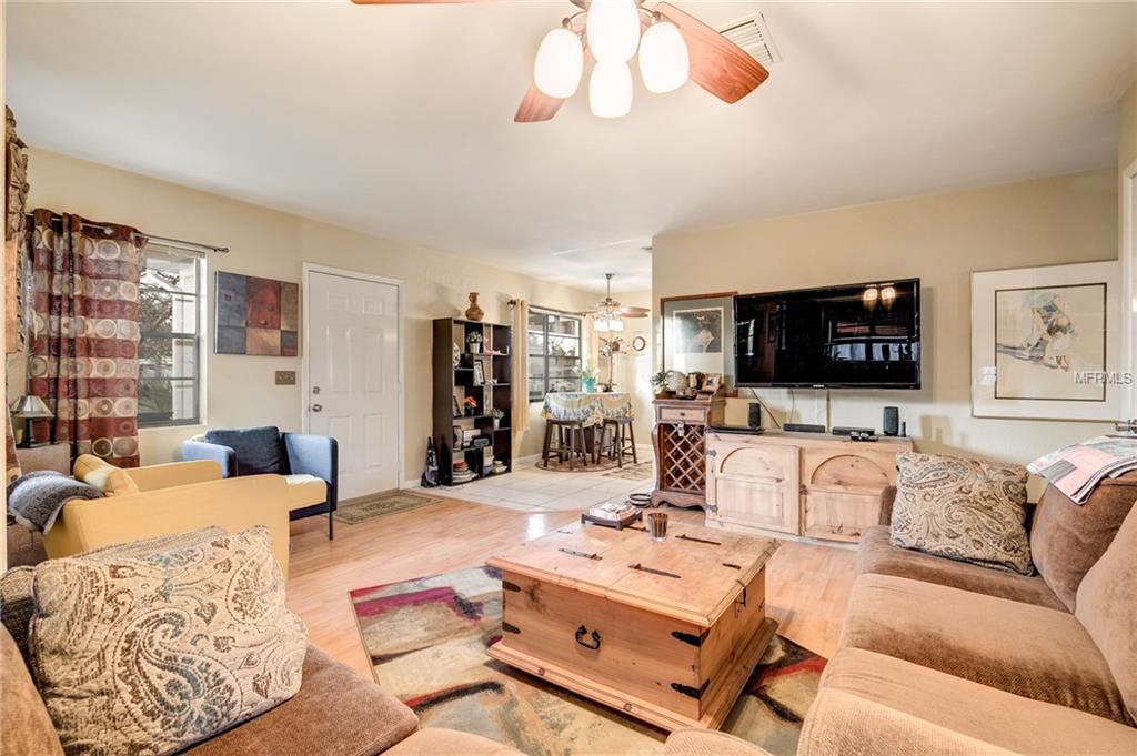 2447 BAYWOOD DRIVE E, DUNEDIN, Florida 34698, 2 Bedrooms Bedrooms, 3 Rooms Rooms,1 BathroomBathrooms,Residential,For sale,BAYWOOD,U7844634