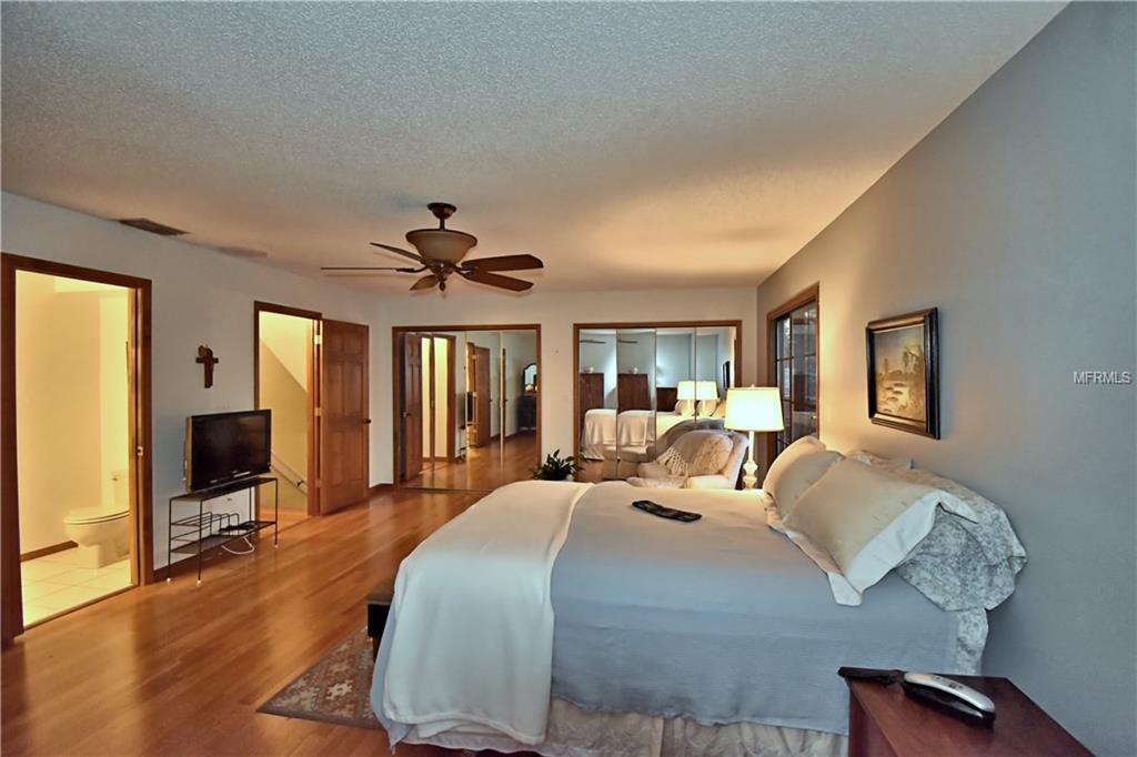 501 HILLSIDE DRIVE, AUBURNDALE, Florida 33823, 4 Bedrooms Bedrooms, 7 Rooms Rooms,3 BathroomsBathrooms,Residential,For sale,HILLSIDE,P4718757